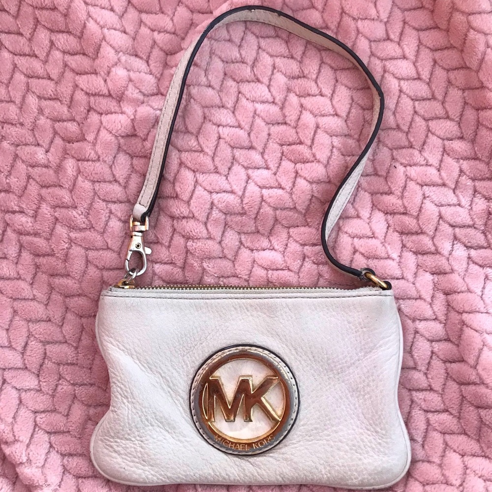 Michael Kors Wristlet